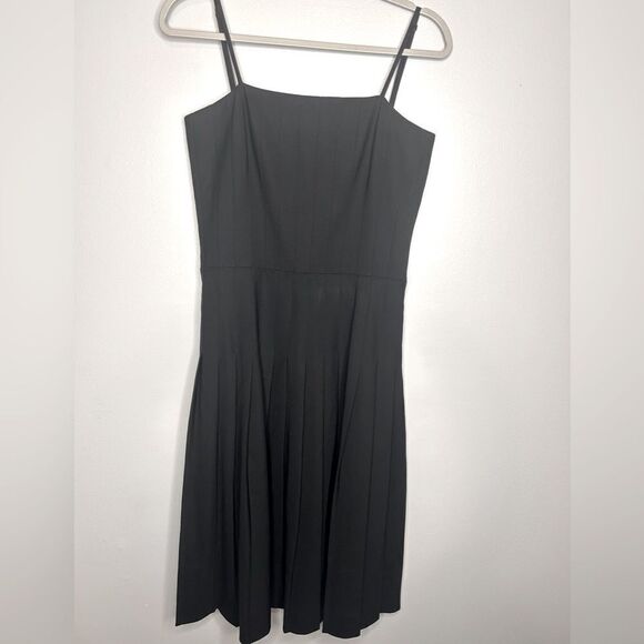 Theory Pleated Dress - Picture 1 of 3